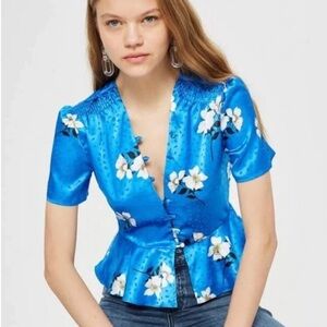NWT Topshop Blue Floral Satin Peplum Button Front Blouse | Size 2